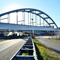Rail bridge installed to serve Port of Rotterdam logo 